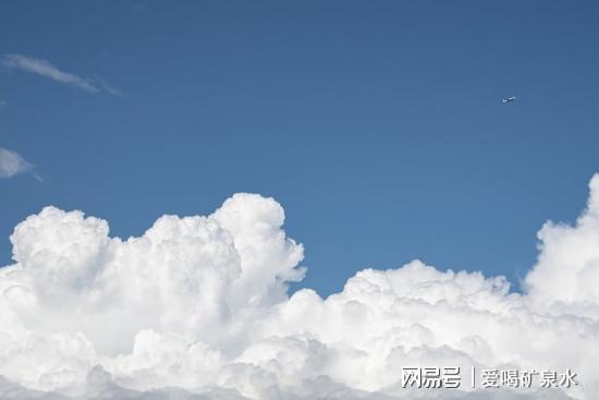 N30矿泉水：夏季天气多必一体育变户外运动应该多关注天气(图3)