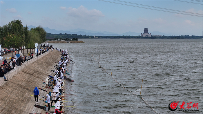 “好运山东”2024首届山东户外运动季嘉年华主会场暨泰山户外运动嘉年华“泰山钓者”汶河垂钓邀请赛开赛(图2)